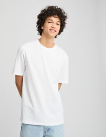 T-shirt brodé