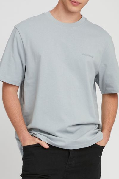 T-shirt emboss&eacute; devant dos