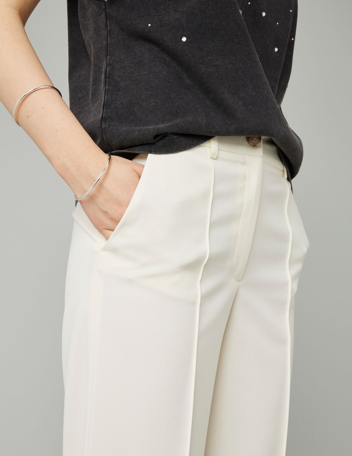 Pantalon tailleur à revers