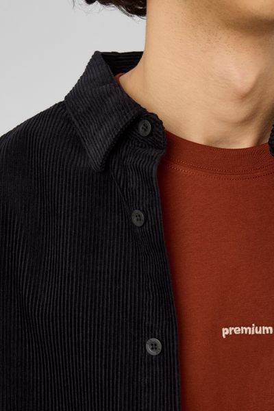 Chemise en velours c&ocirc;tel&eacute;