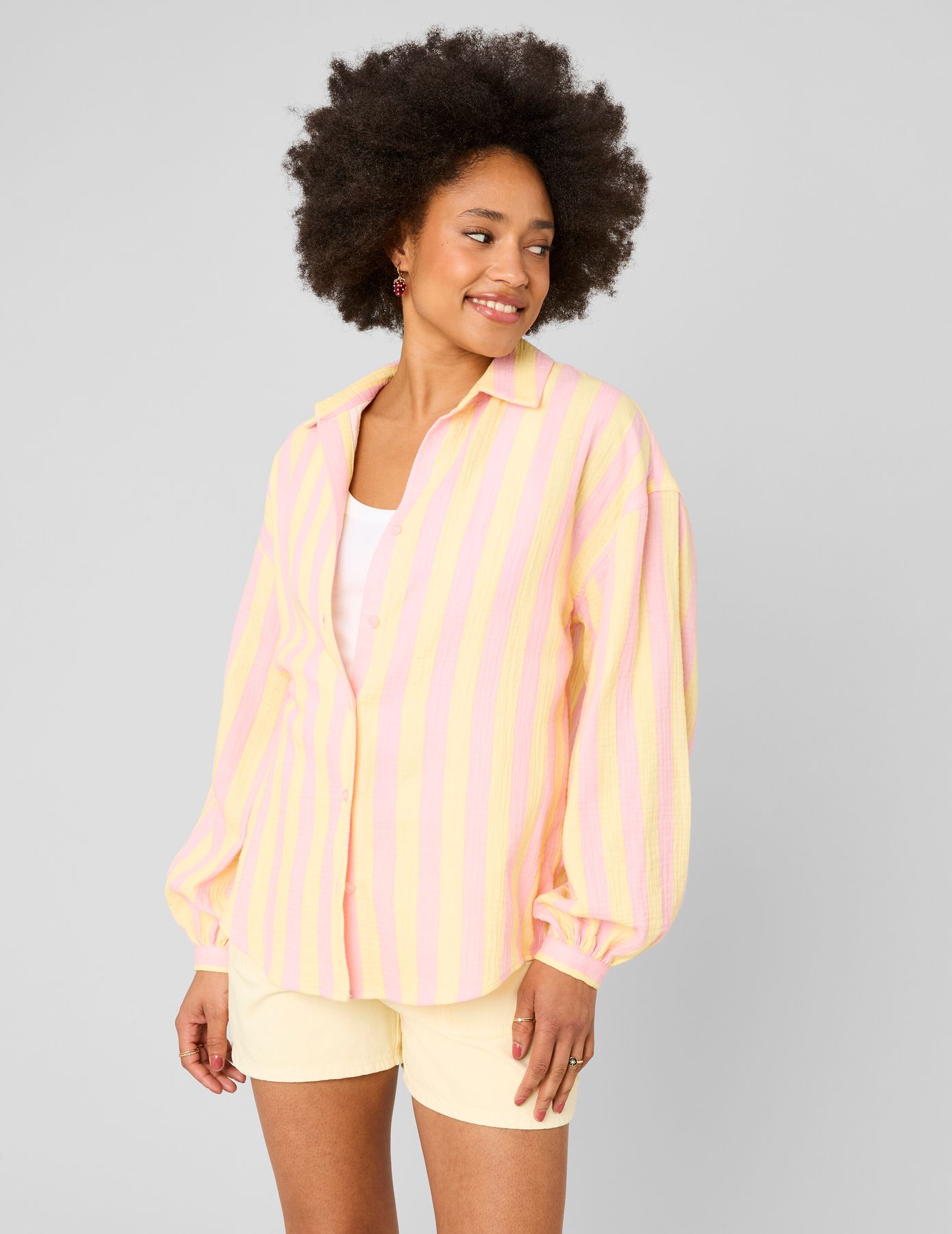 Chemise ray&eacute;e