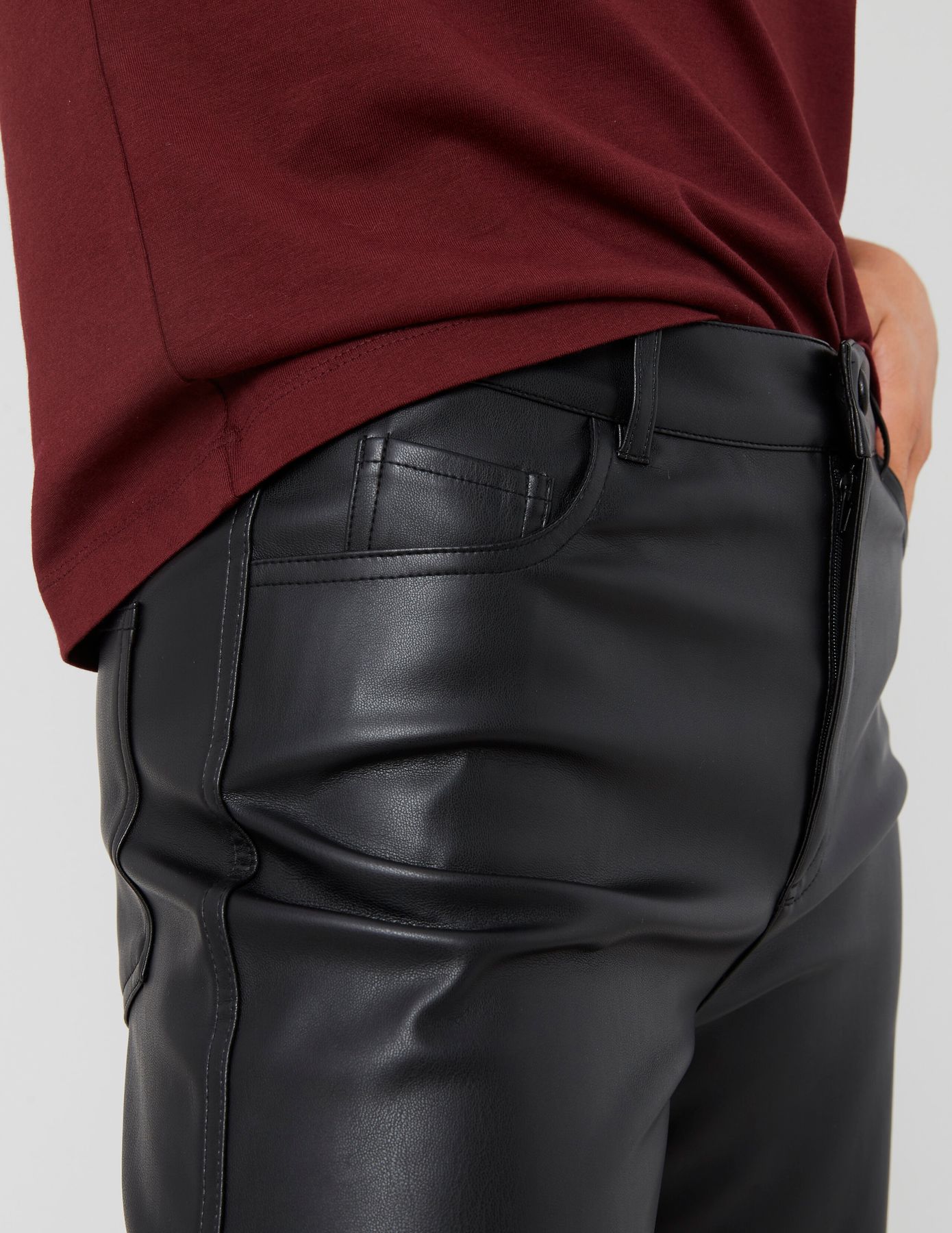 Pantalon tissu enduit