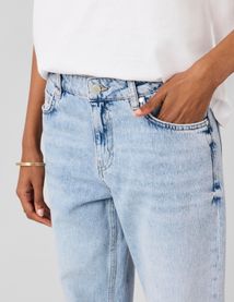 Jean straight taille basse