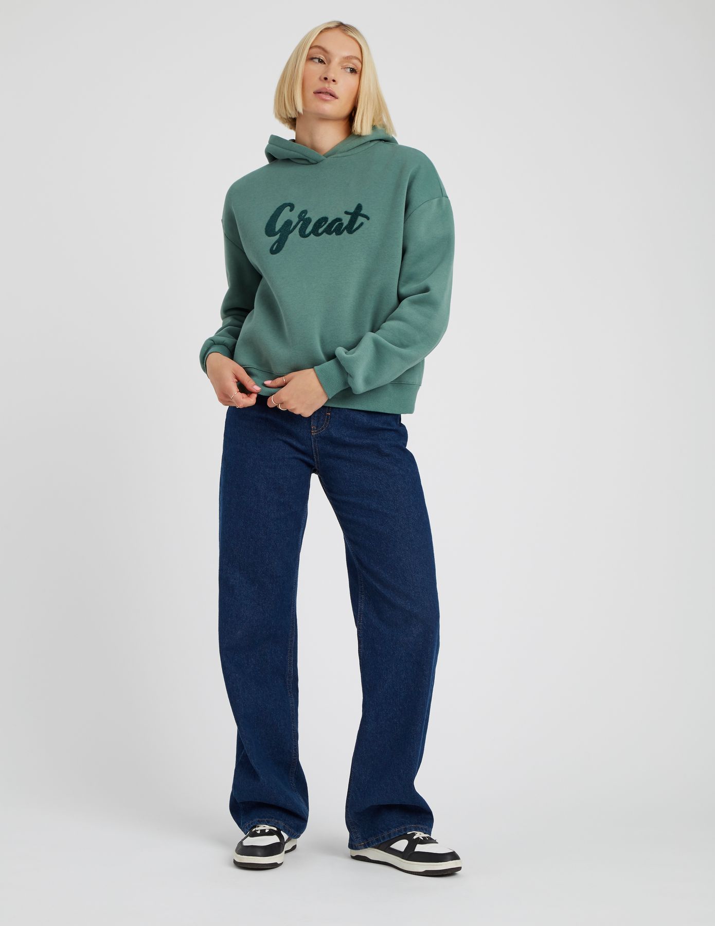 Sweat col capuche brod&eacute;