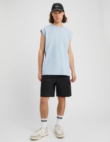 T-shirt sans manches