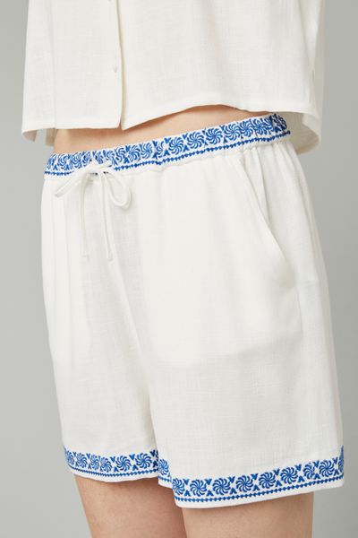 Short fluide