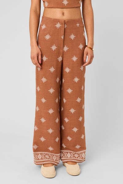 Pantalon brod&eacute;