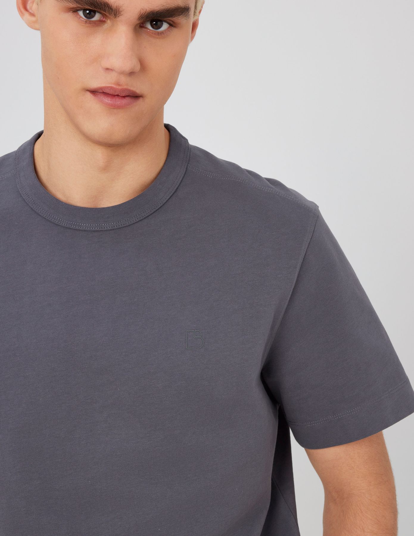 T-shirt lourd touché peau de pêche