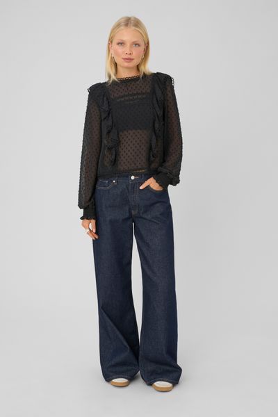 Blouse plumetis volant&eacute;e