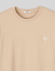 T-shirt brod&eacute;