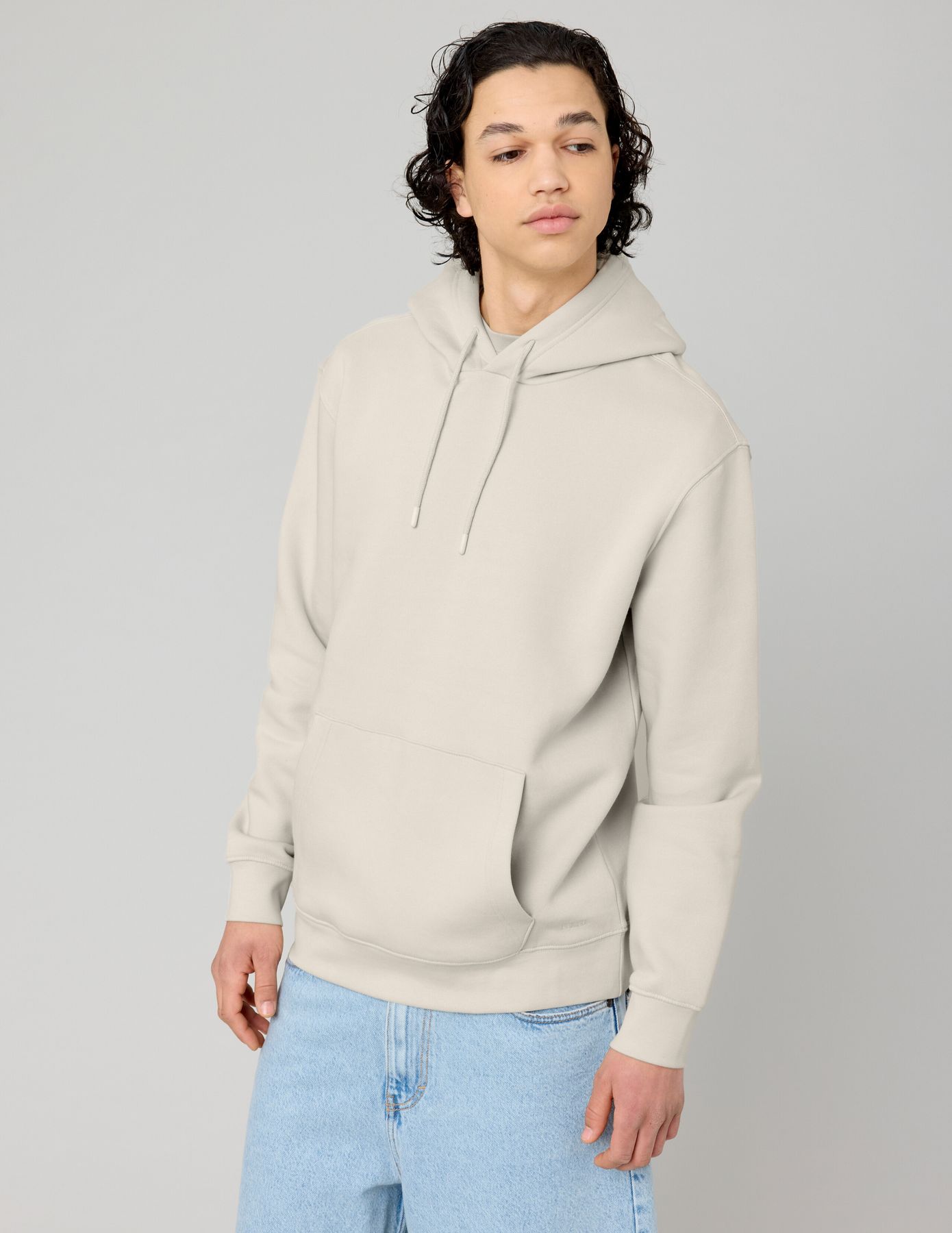 Sweat basique à capuche