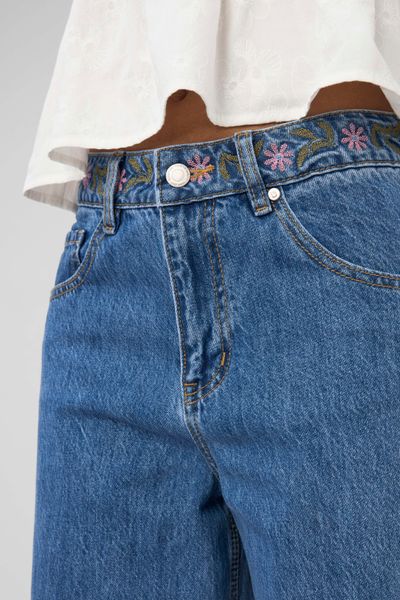 Jean baggy brod&eacute;