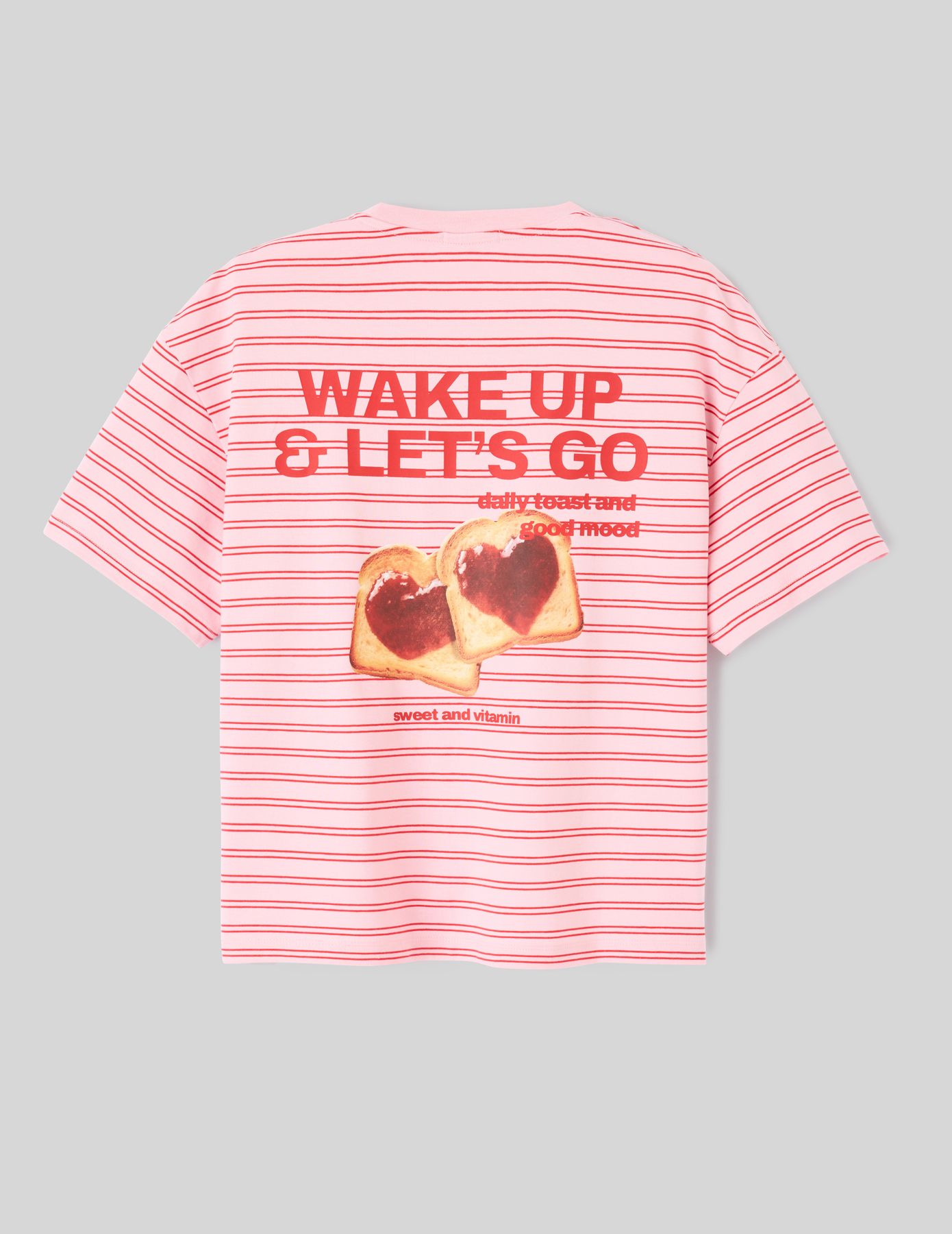 T-shirt ray&eacute; et imprim&eacute;