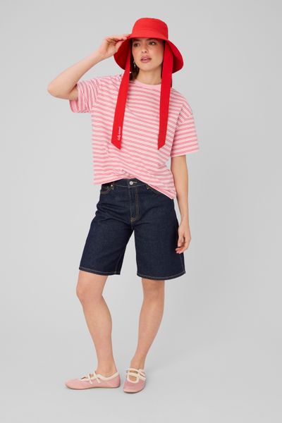 T-shirt ray&eacute; et imprim&eacute;