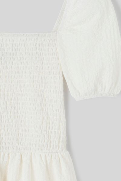 Robe courte à volants