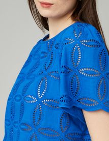 Blouse en broderie anglaise