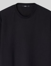 T-shirt structur&eacute; c&ocirc;tes