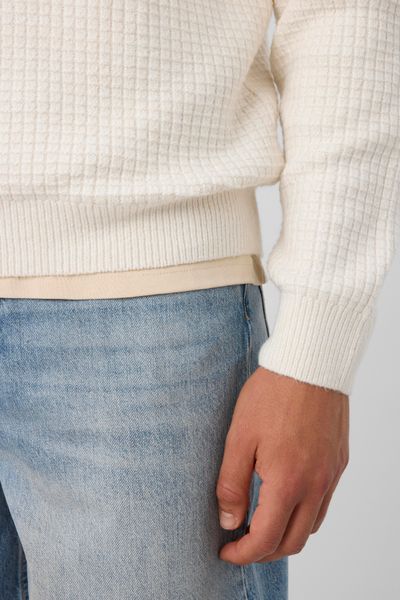 Pull maille gaufr&eacute;e