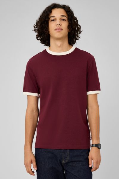 T-shirt bords contrast&eacute;s