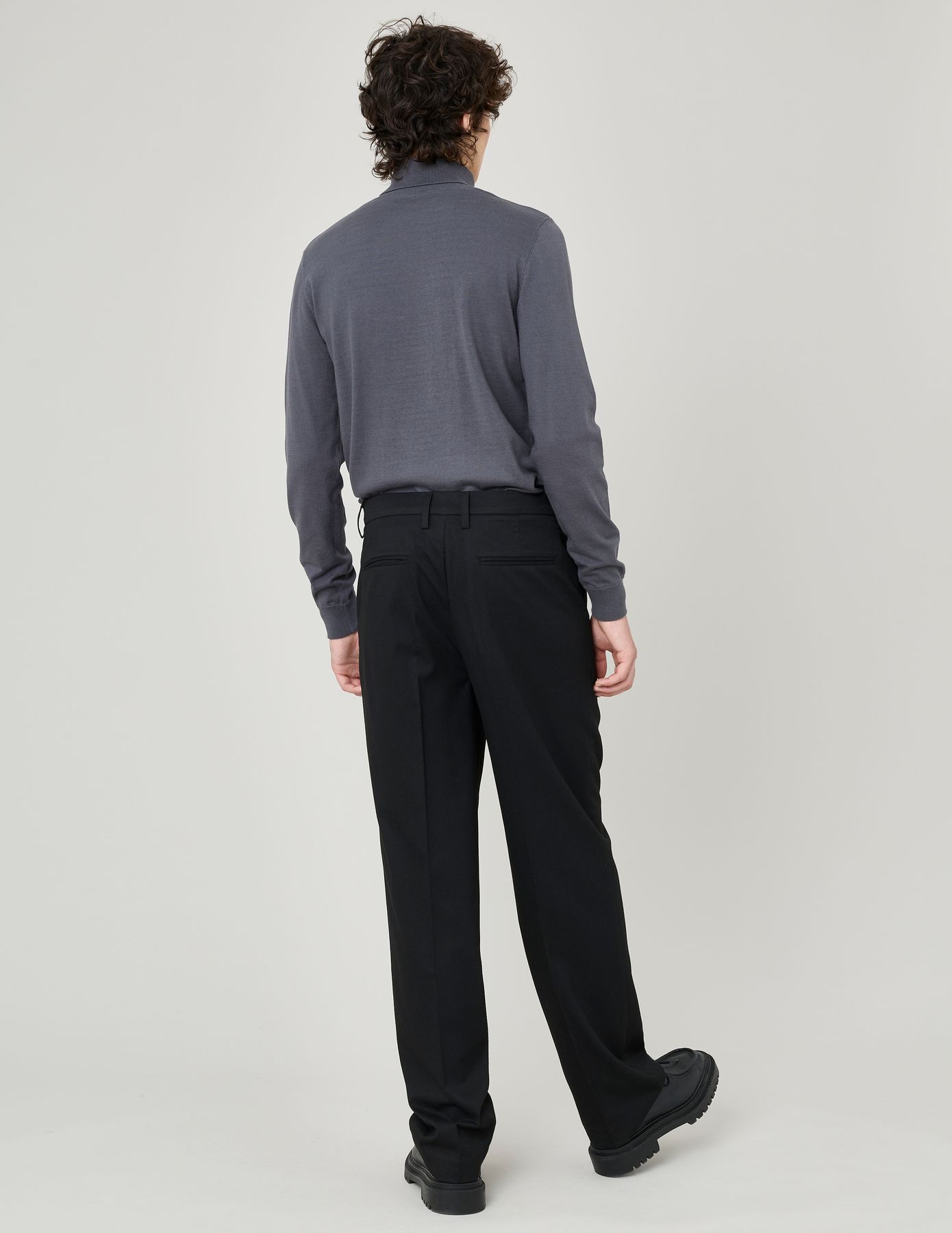 Pull col roulé