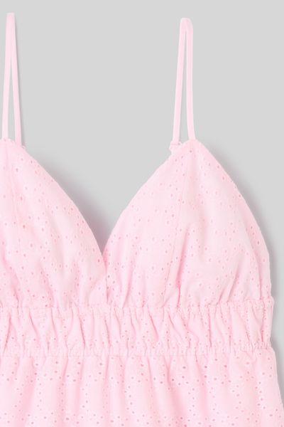 Robe courte en broderie anglaise