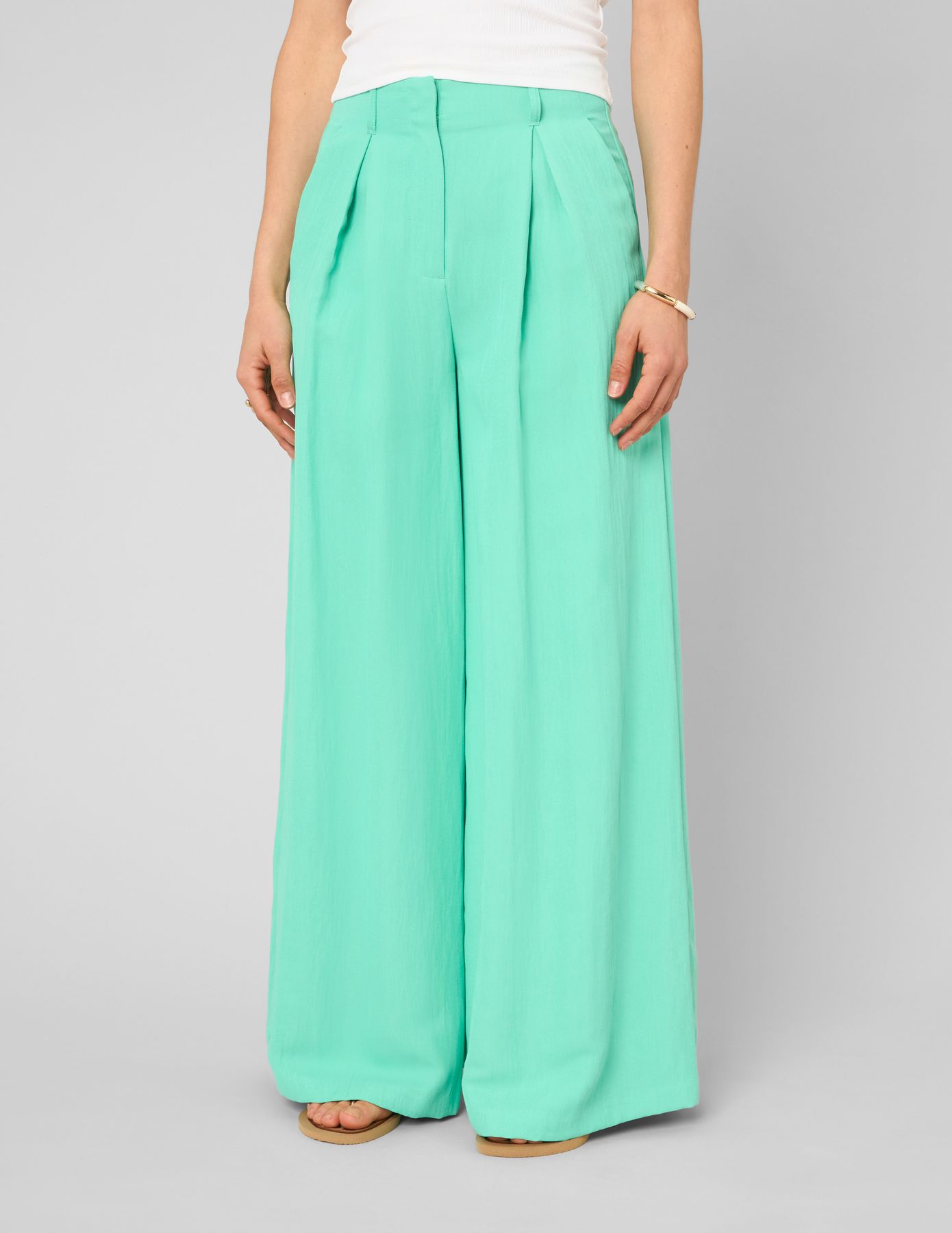 Pantalon fluide &agrave; pince