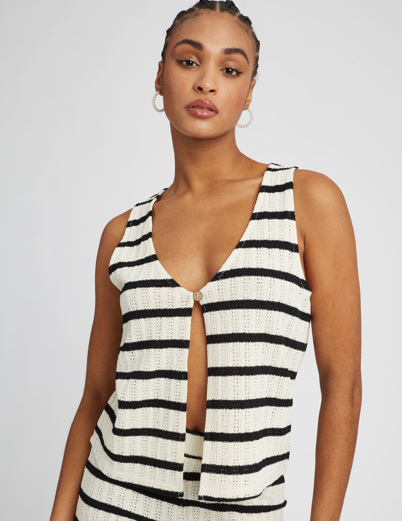 Gilet en crochet rayé