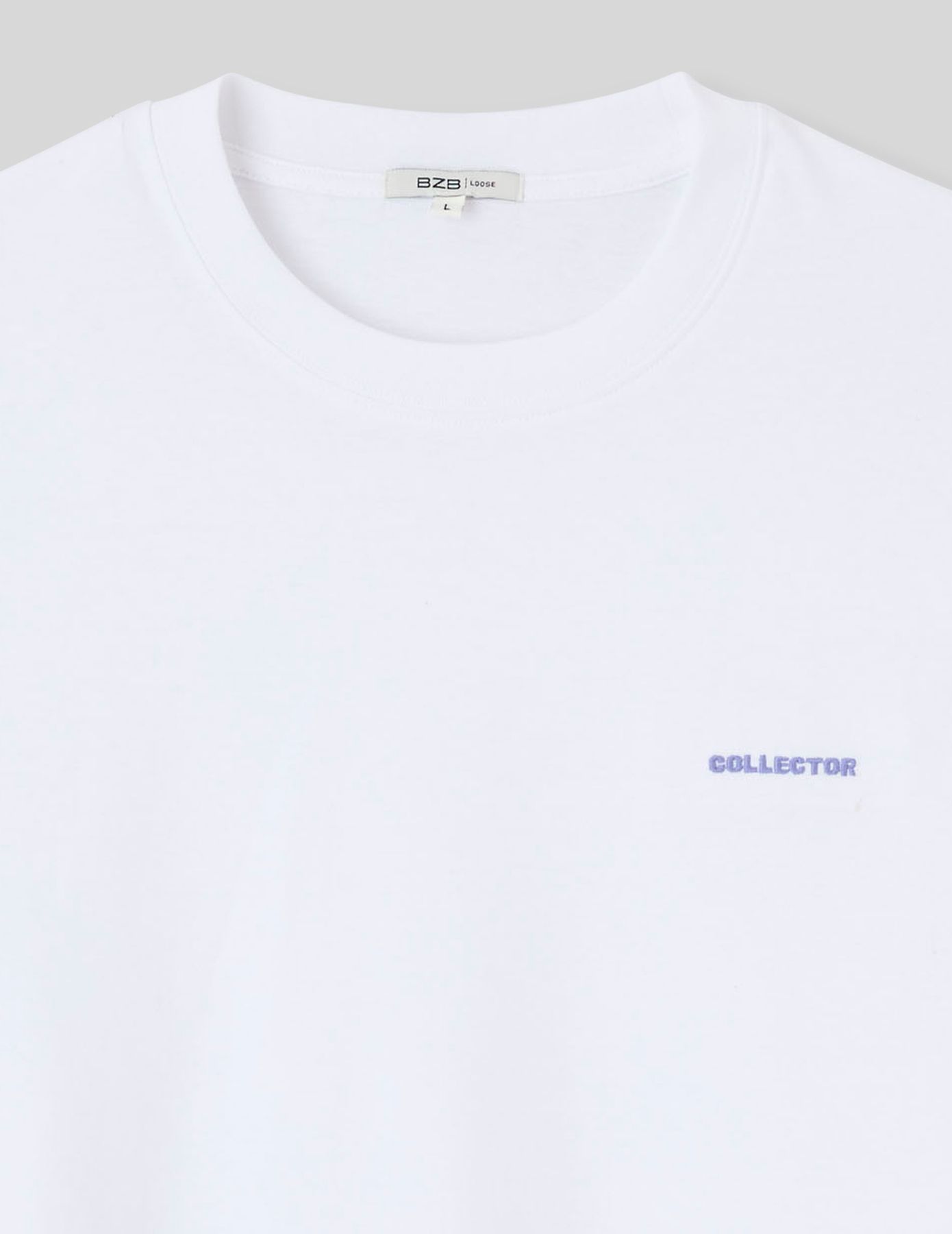 T-shirt broderie poitrine