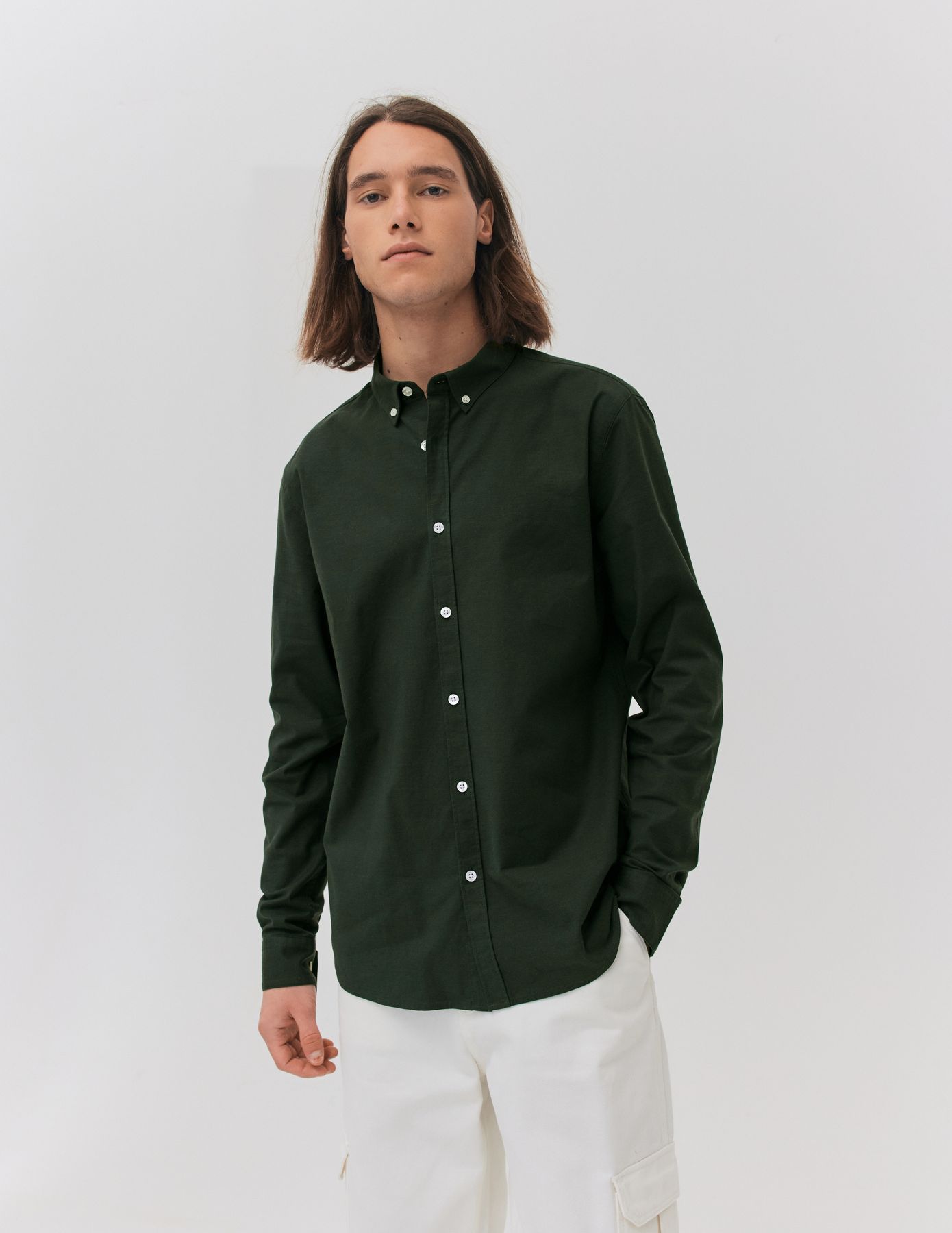 Chemise unie ajustée