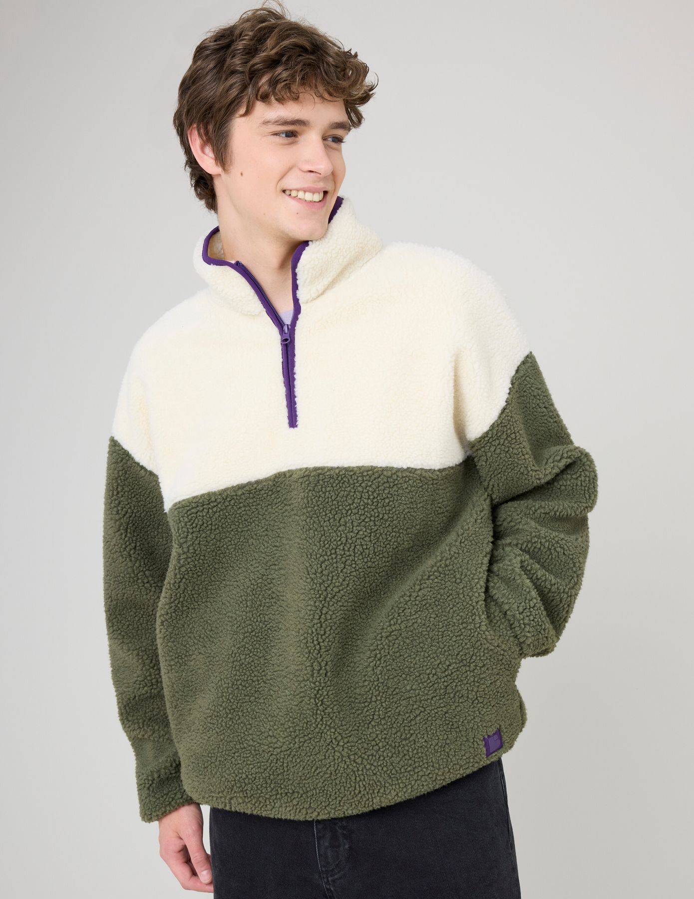 Sweat en sherpa colorblock