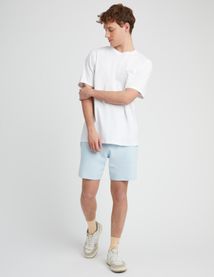 T-shirt broderie poitrine