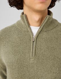 Pull chenille col montant