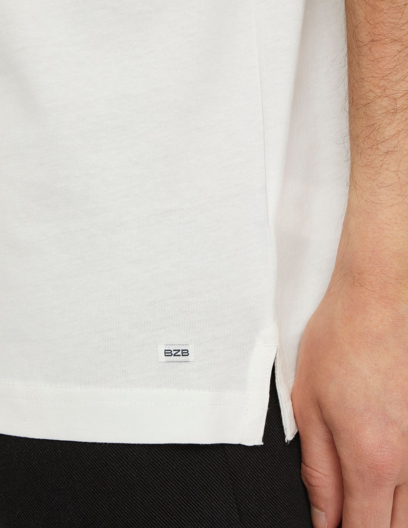 T-shirt broderie ap&eacute;ro