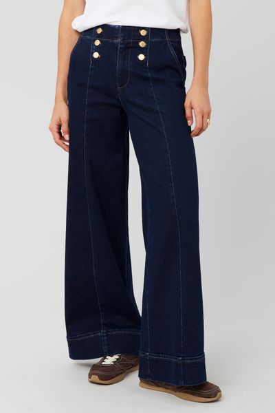 Jean d&eacute;tail boutons dor&eacute;s