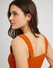 Débardeur ajouré en crochet