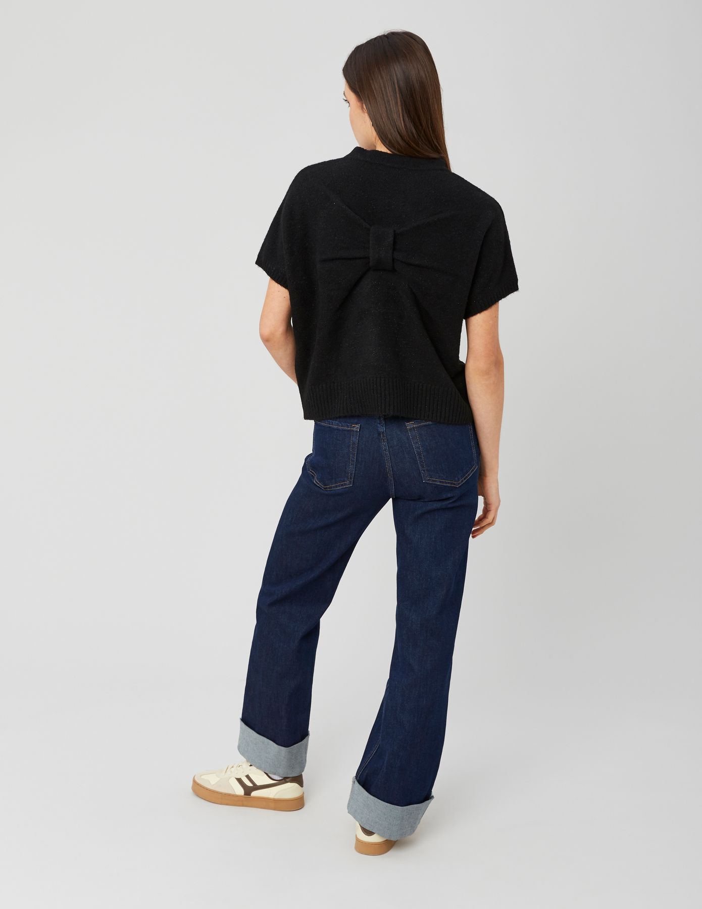 Pull manches courtes nœud dos