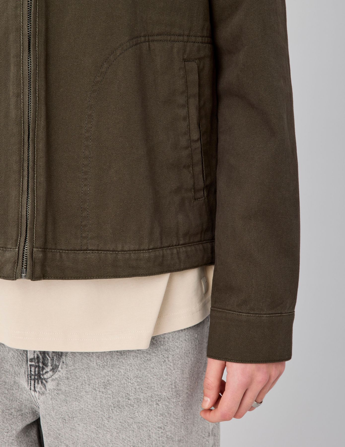 Veste zipp&eacute;e unie