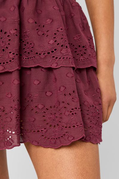 Jupe brod&eacute;e &agrave; volants