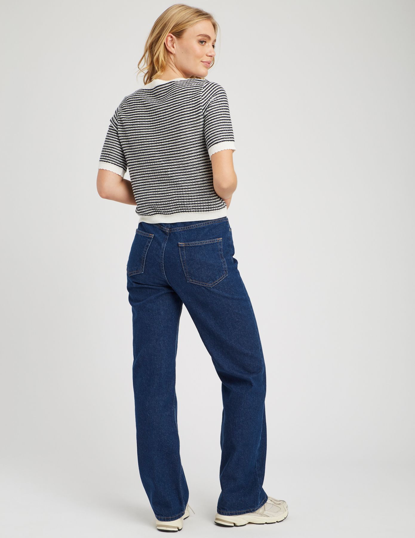 Pull col rond court bicolore