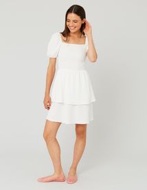 Robe courte à volants