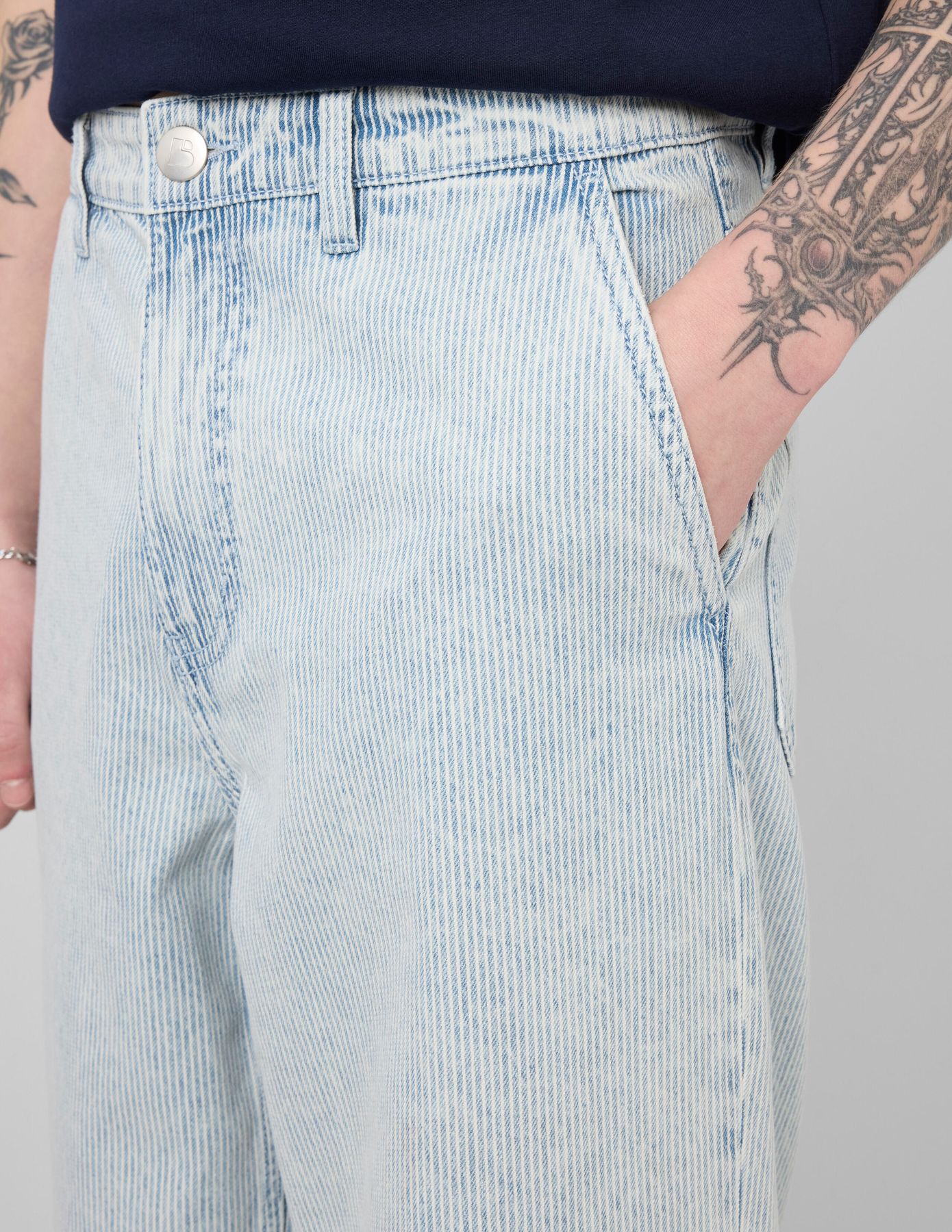 Pantalon loose ray&eacute;