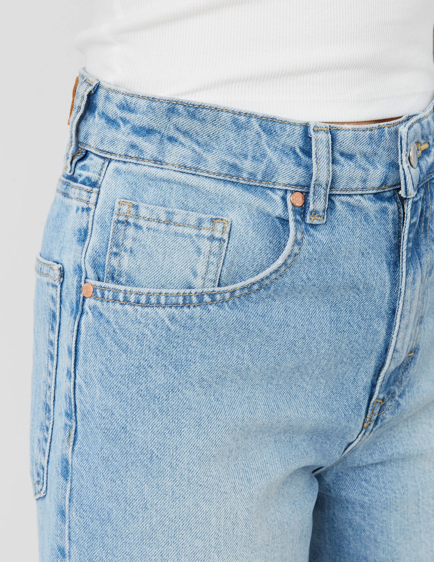 Jean baggy à revers