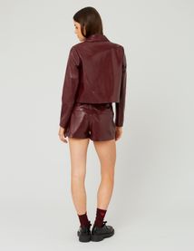 Veste en vinyle