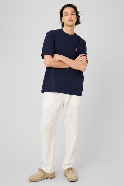 T-shirt broderie poitrine