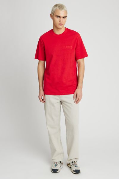T-shirt broderie poitrine