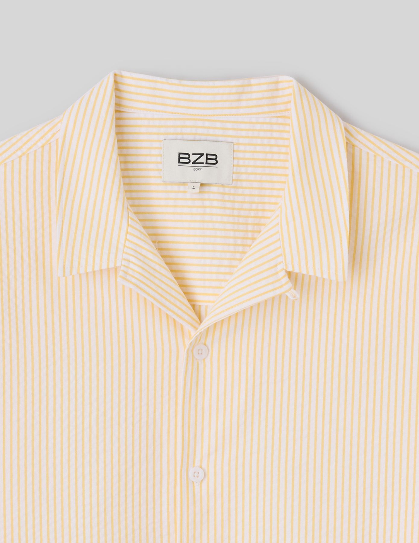 Chemise manches courtes ray&eacute;e seersucker