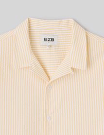 Chemise manches courtes ray&eacute;e seersucker