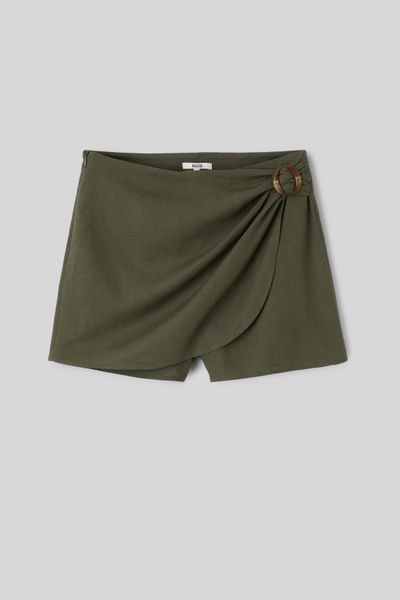 Jupe courte par&eacute;o