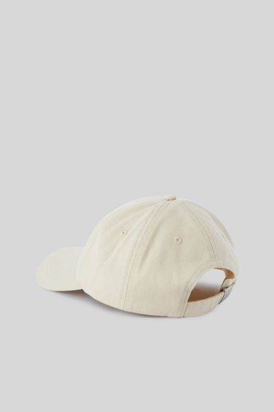 Casquette avec broderie