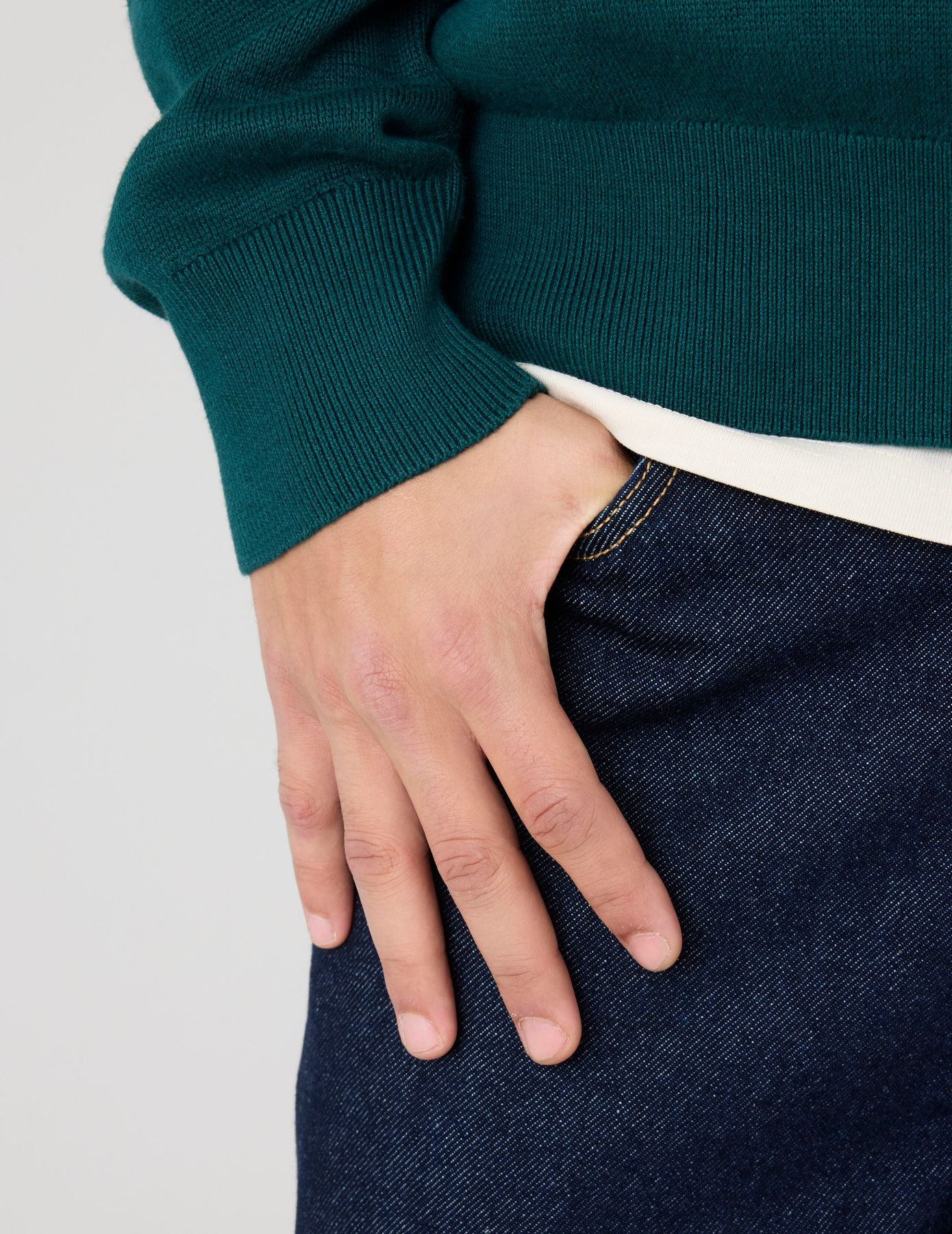 Pull col montant zippé